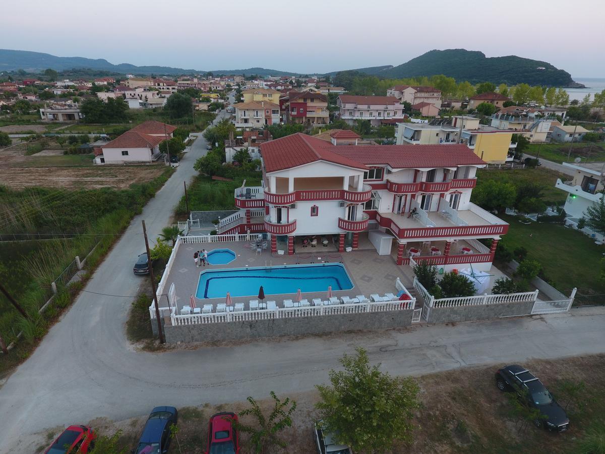 Hotel Alexandros 아무디아 외부 사진